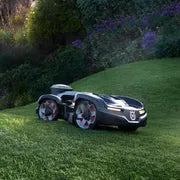 Robot tagliaerba Husqvarna Automower® 435X AWD NERA senza filo perimetrale